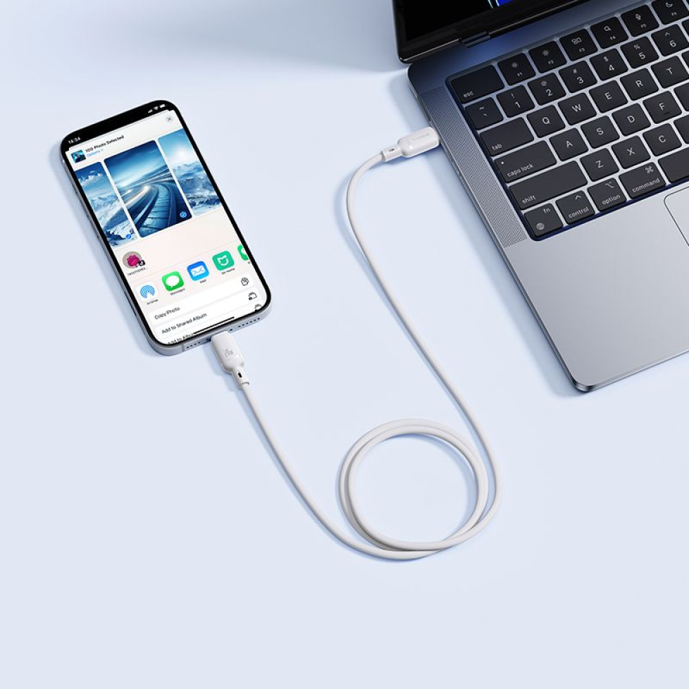  Кабел BASEUS 20W, USB-C - Lightning, Silky Series (P10377700213-00), 1 метър