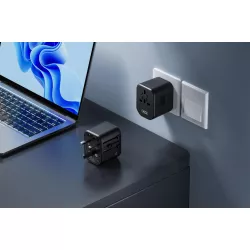 Зарядно устройство 220V 2xUSB-A, USB-C + Преходник от към всички стандарти XO - WL13