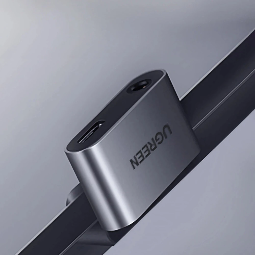 Адаптер UGREEN CM193/50596 от Type-C към AUX, USB-C